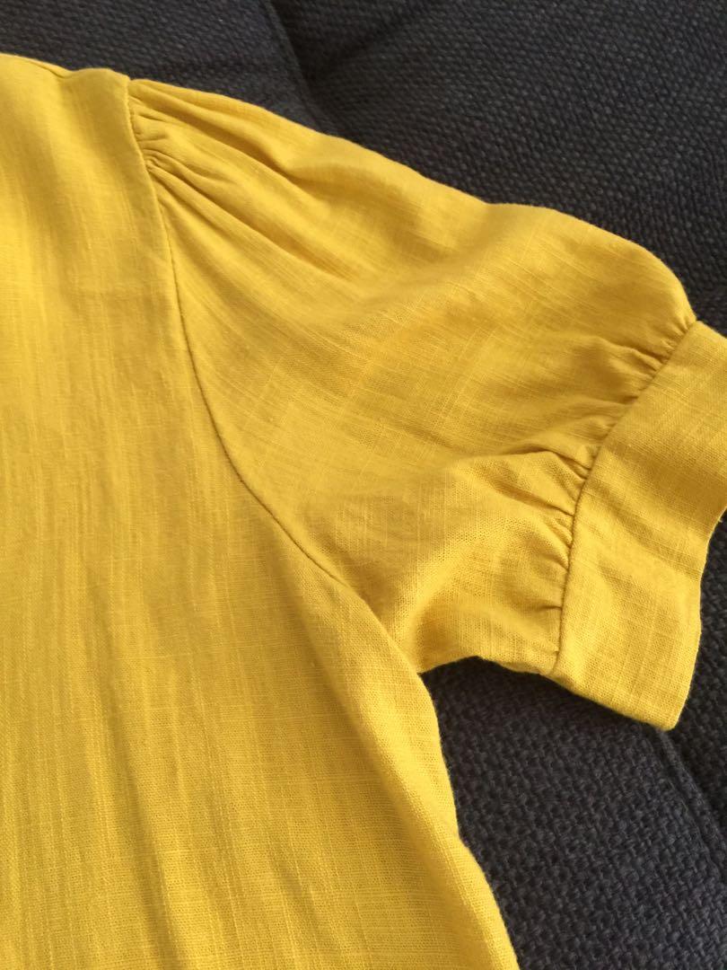 Korean Top (Category: Blouses) located in Quezon City. Submitted by ronabouts (Listing ID 1173071820, Image 2). Description: Never worn but washed and ironed once. .