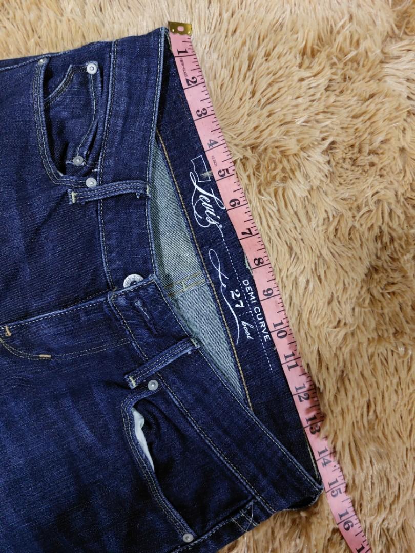 LEVI S DEMI CURVE SIZE 27 Women s Fashion Bottoms Jeans on Carousell