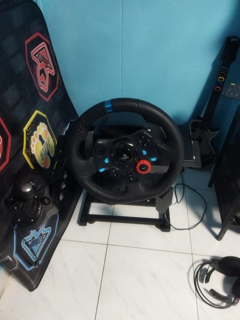 Logitech G29 steering wheel with stand and gear shifter, Video Gaming