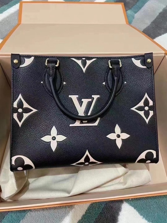 LV/Louis Vuitton ONTHEGO PM small new black full leather tote bag