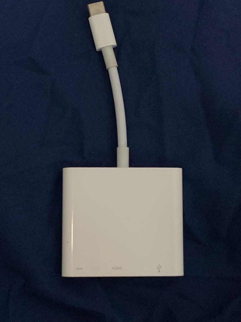 MacBook adaptor (original ), Computers & Tech, Parts & Accessories, Cables & Adaptors on Carousell