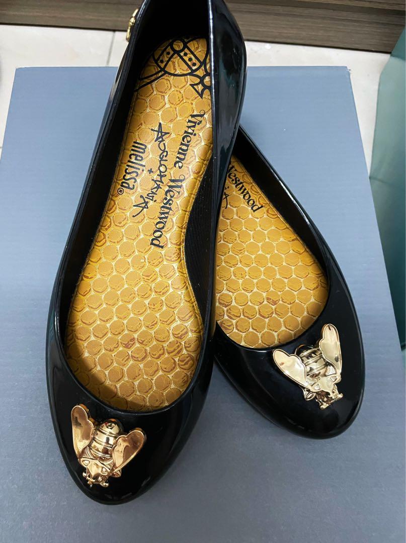 Melissa Women s X Vivienne Westwood Love 21 Bee Pumps Black