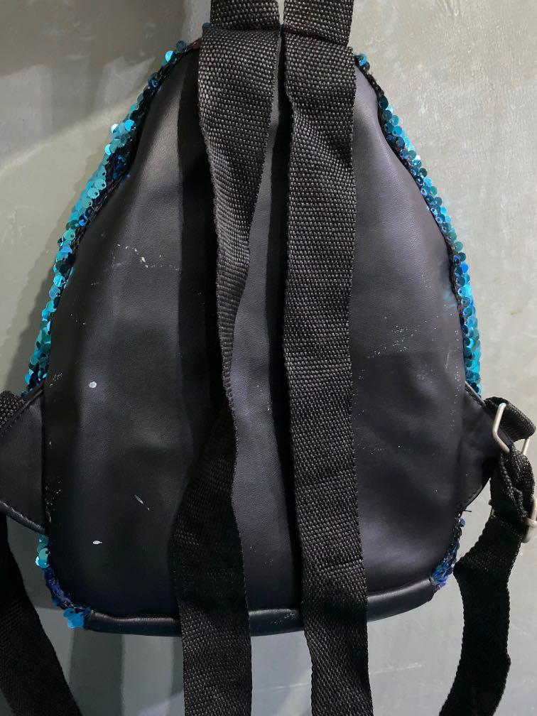 Mermaid Backpack (Category: Backpacks) located in Makati City. Submitted by decluttermakati (Listing ID 1173068865, Image 2). Description: Notebook size.