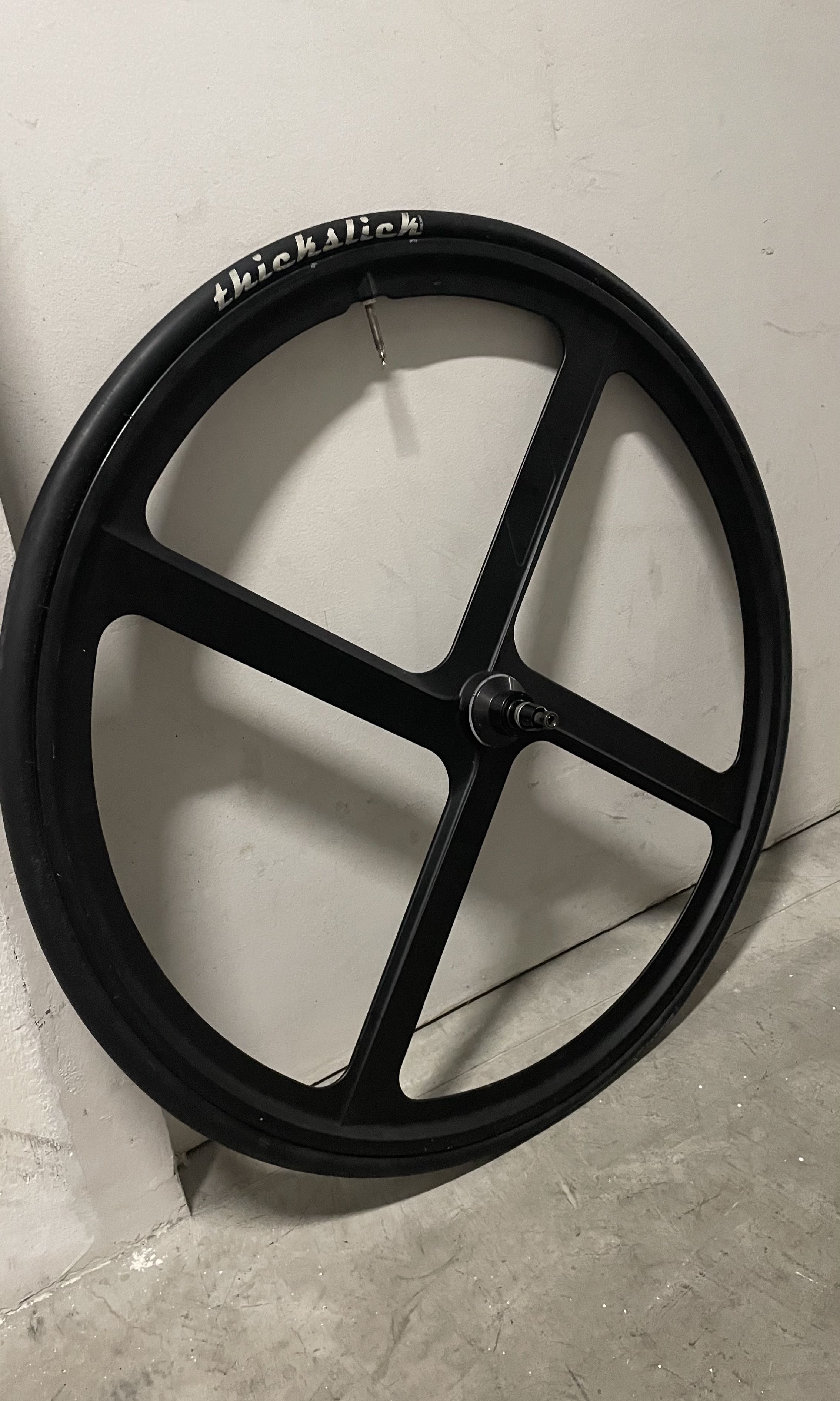 4 spoke deals wheels fixie