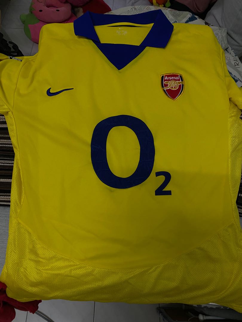 Arsenal kit o2 shop