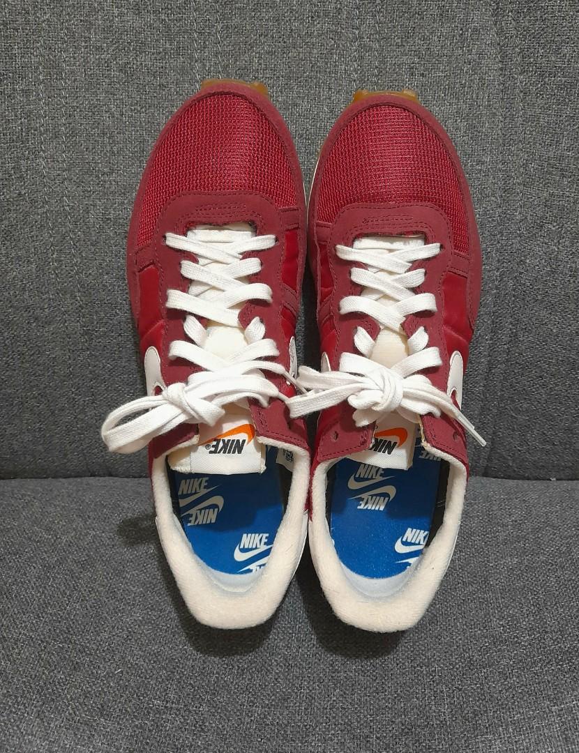 NIKE Challenger OG (Category: Sneakers) located in Quezon City. Submitted by dashfaster (Listing ID 1173087661, Image 2). Description: Guaranteed authentic Worn twice Nylon mid-panel Suede overlays Waffle sole Extremely comfortable US8 M.