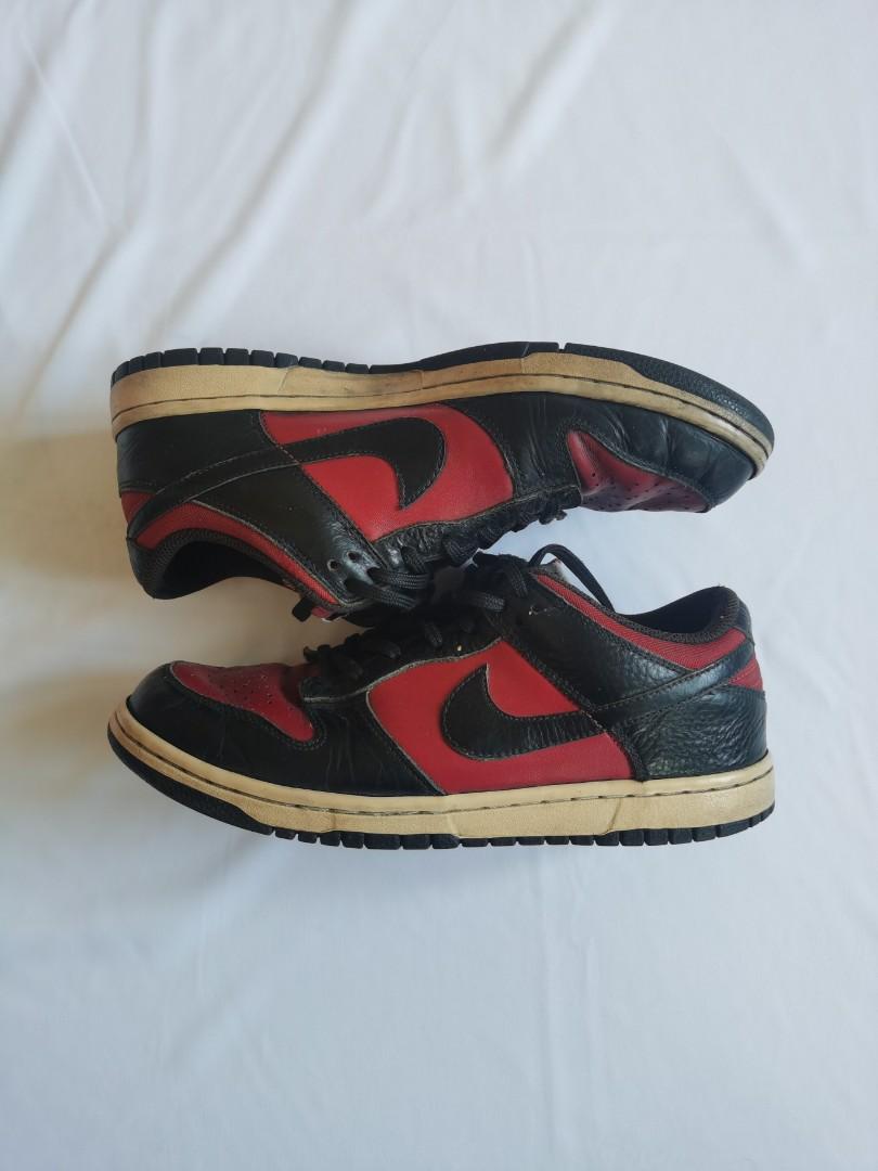 2010 Nike Dunk Low Varsity Red Black Vintage, Men's Fashion