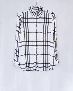 Old Navy Checkered shirt