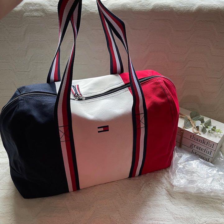 Tommy hilfiger colorblock duffle bag clearance