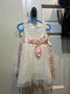 (Category: ) located in . Submitted by afromariam1 (Listing ID 1173034450, Image 1). Description: .