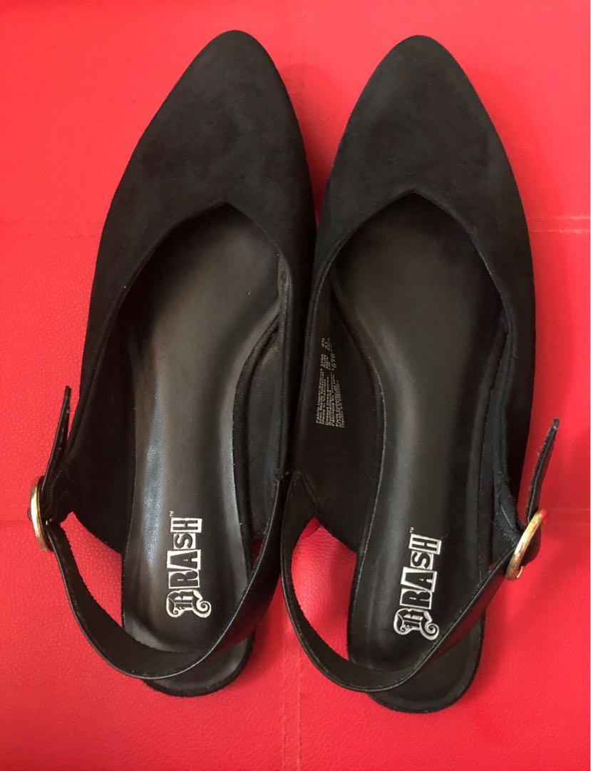 Payless Trash Slingback sandals Women s Fashion Footwear Flats Sandals on Carousell