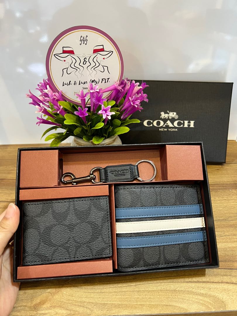 Harga coach wallet outlet