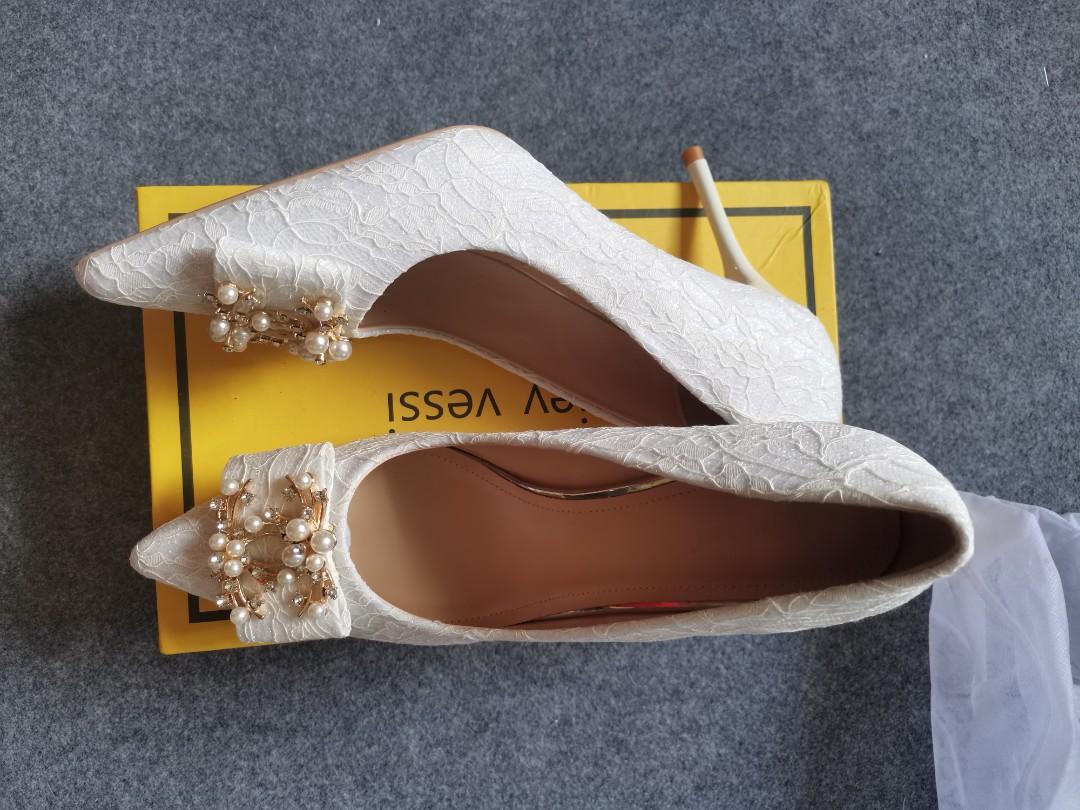 Vessi sale store