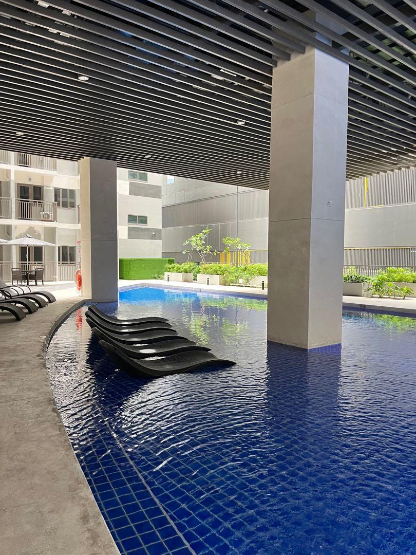 S / Shell/ Shore 2/Shore Residences For Lease (Category: Apartments & Condos) located in Muntinlupa City. Submitted by ninapgonzales (Listing ID 1173046056, Image 2). Description: For Lease 1.Shell Tower A-10th floor No Balcony- Facing Moa 1BR-32sqm === 2.Shore 2 Tower 2 Interiored with balcony 19th floor ==== 4.Shore Tower D (2units available) 1BR with balcony-14th floor- 1 BR No balcony-7th floor- === 5.S Residences Tower 1 With balcony === Sho