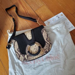 （分類：）位於 。 由 msmluxury 提交（商品編號 1173000168，圖片 1）。簡介： 。
