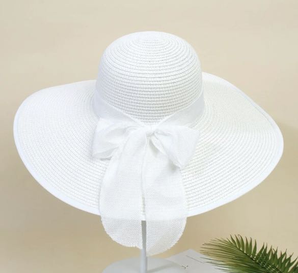 Beach hat white top
