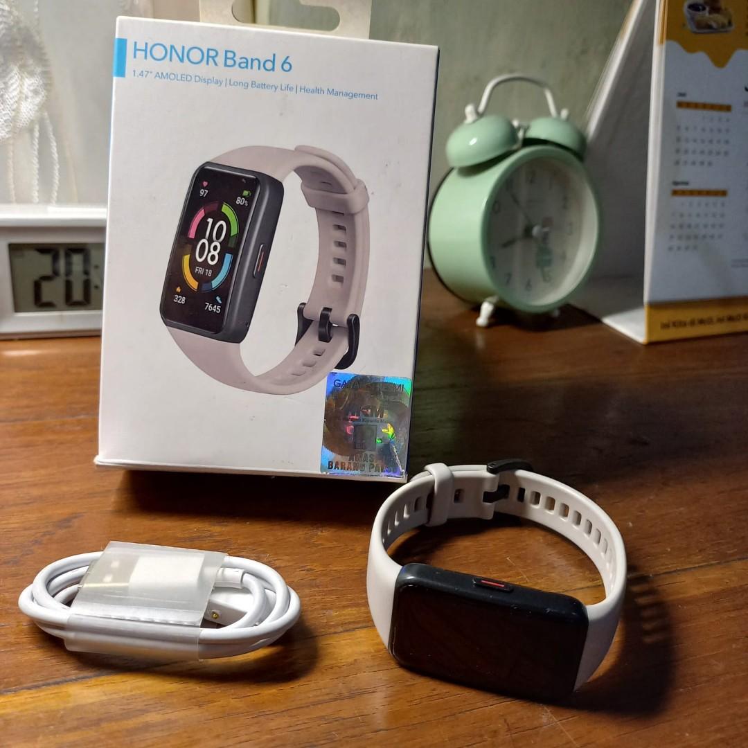 Smartwatch honor band 6, Elektronik, Lainnya di Carousell