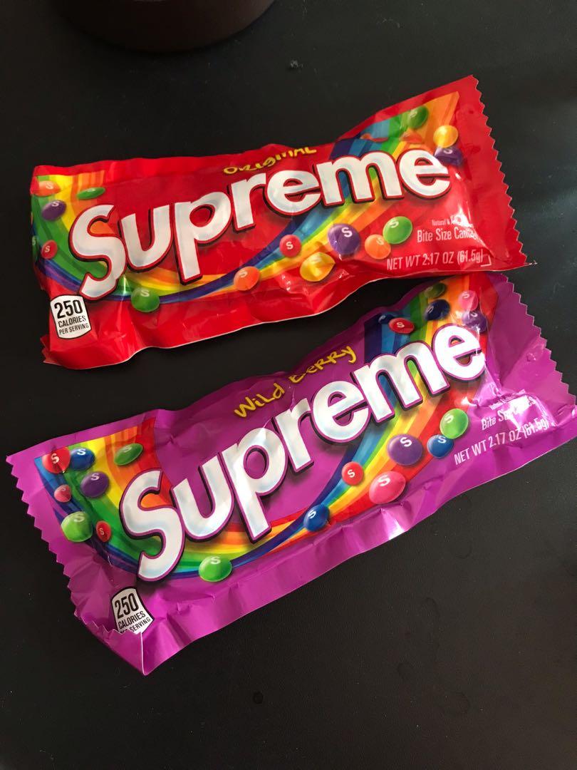 Supreme skittles candies 彩虹糖, 嘢食& 嘢飲, 其他食物及飲料- Carousell