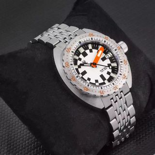 (Category: ) located in . Submitted by z-watches (Listing ID 1173078670, Image 1). Description: .