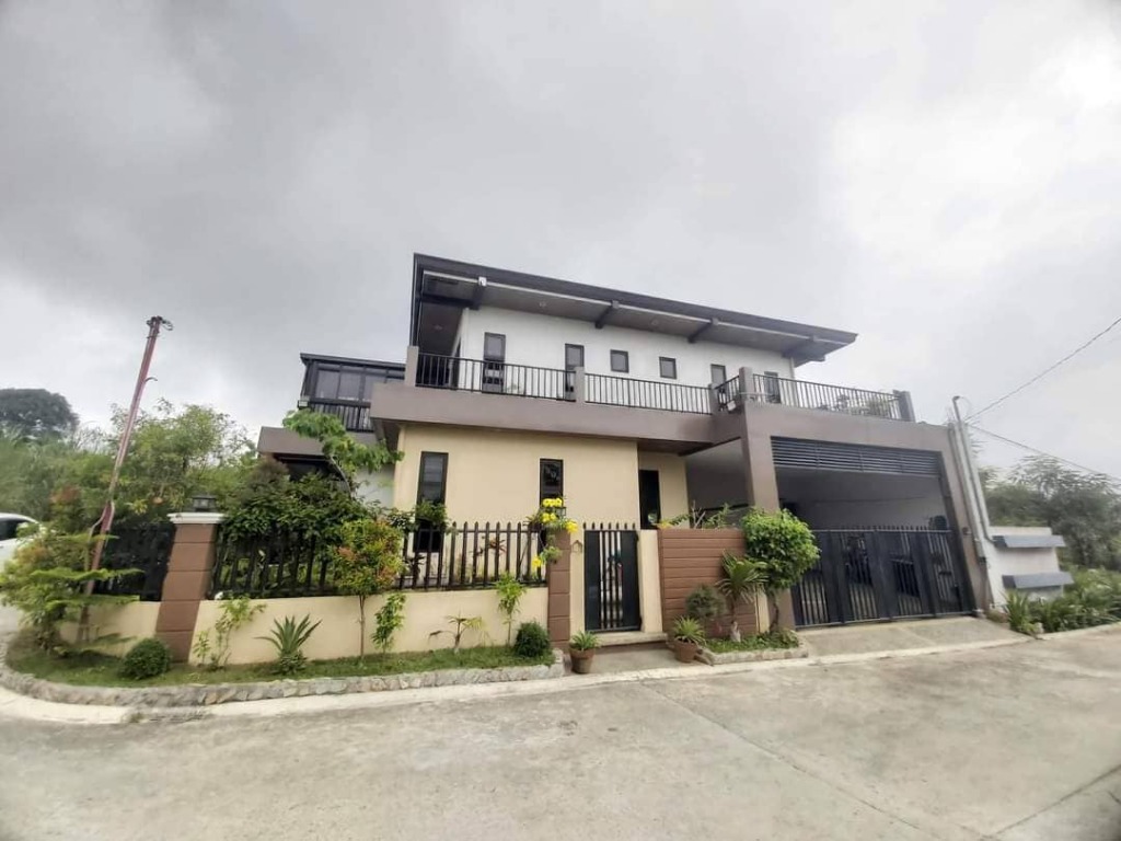 Tagaytay house and lot with 24 hours security P13.5 Million, Property