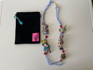 （分類：）位於 。 由 lingethel 提交（商品編號 1173100884，圖片 1）。簡介： 。