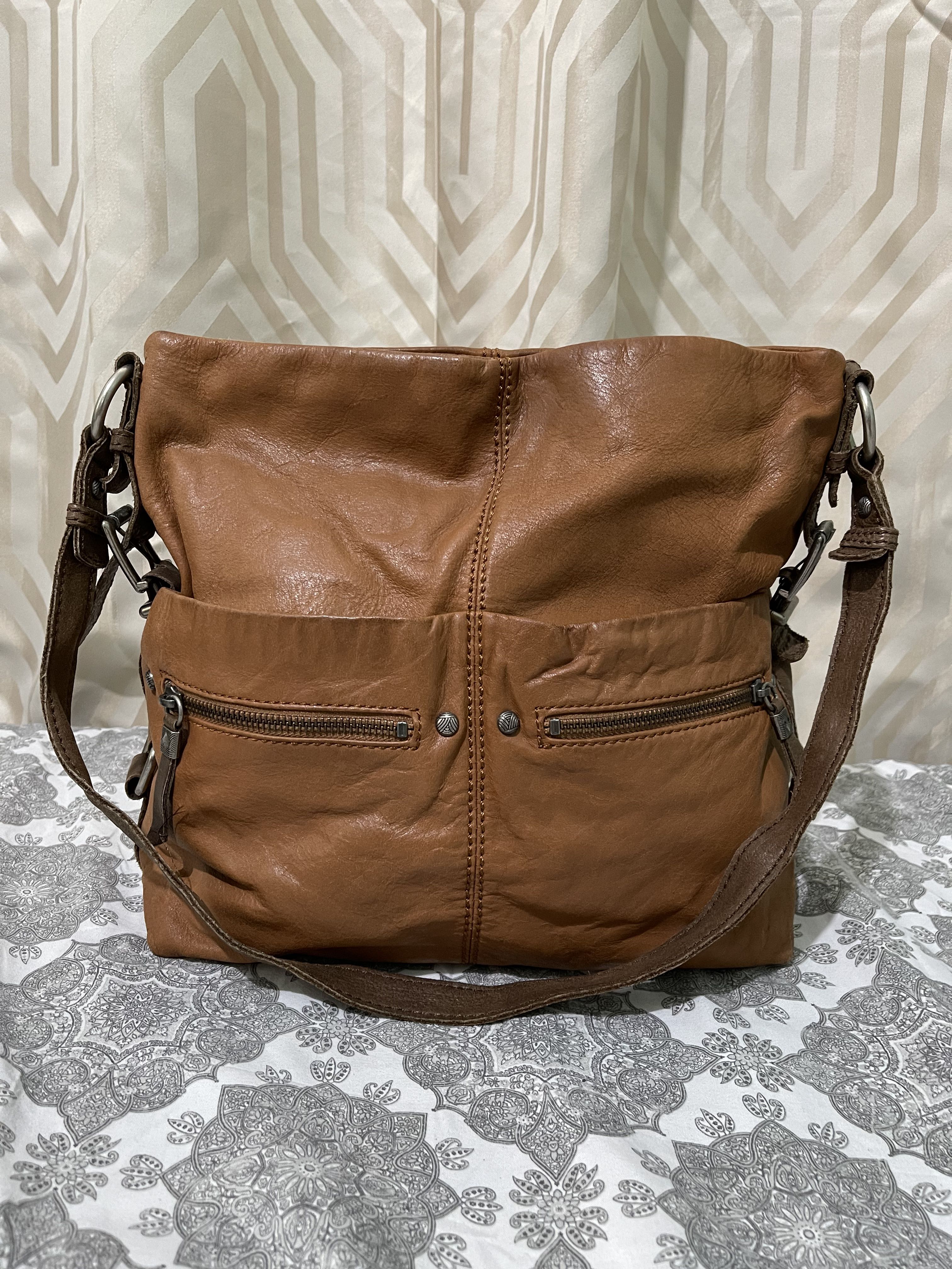 The Sak Sanibel SATCHEL BUCKET BAG