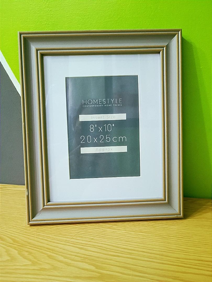 REPRICED!! RUSH!!! UK surplus photo frame (Category: Frames & Pictures) located in Cavite. Submitted by csl_corner (Listing ID 1173093207, Image 1). Description: REPRICED!! RUSH!!! UK surplus photo frame maganda pa yong frame 26cm x 31cm wala yon stand sa likod pero po pwede isabit.