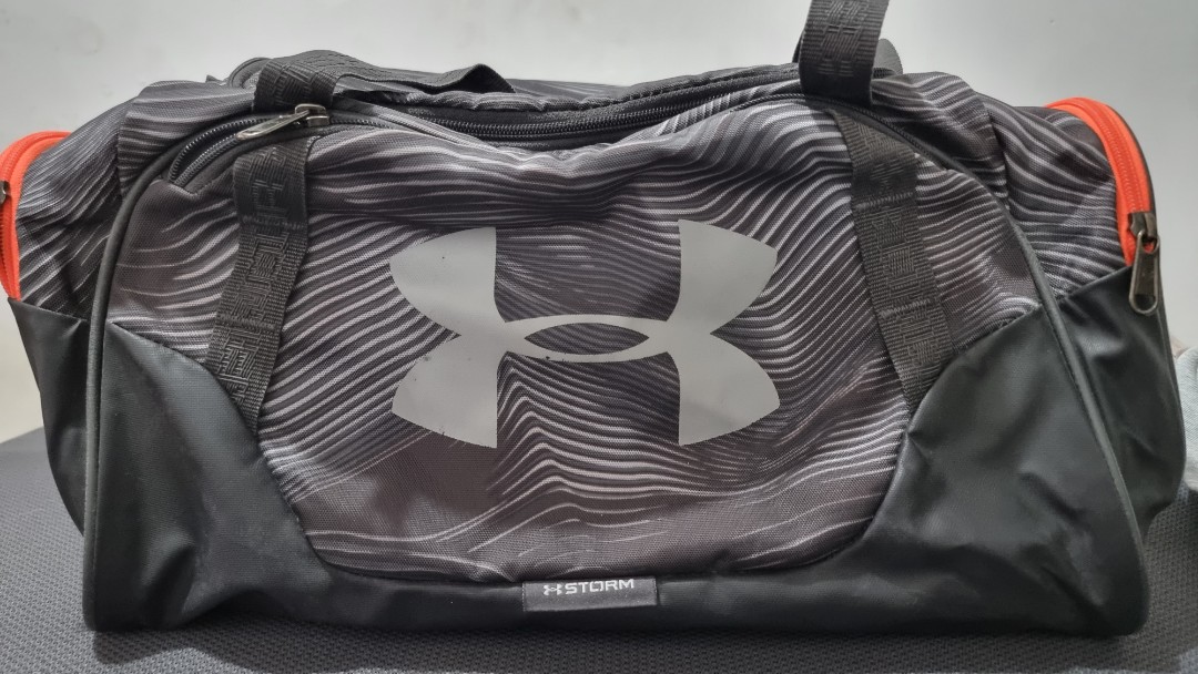 Under Armour Storm Duffel Bag (small), Sports Equipment, Other Sports Equipment and Supplies on