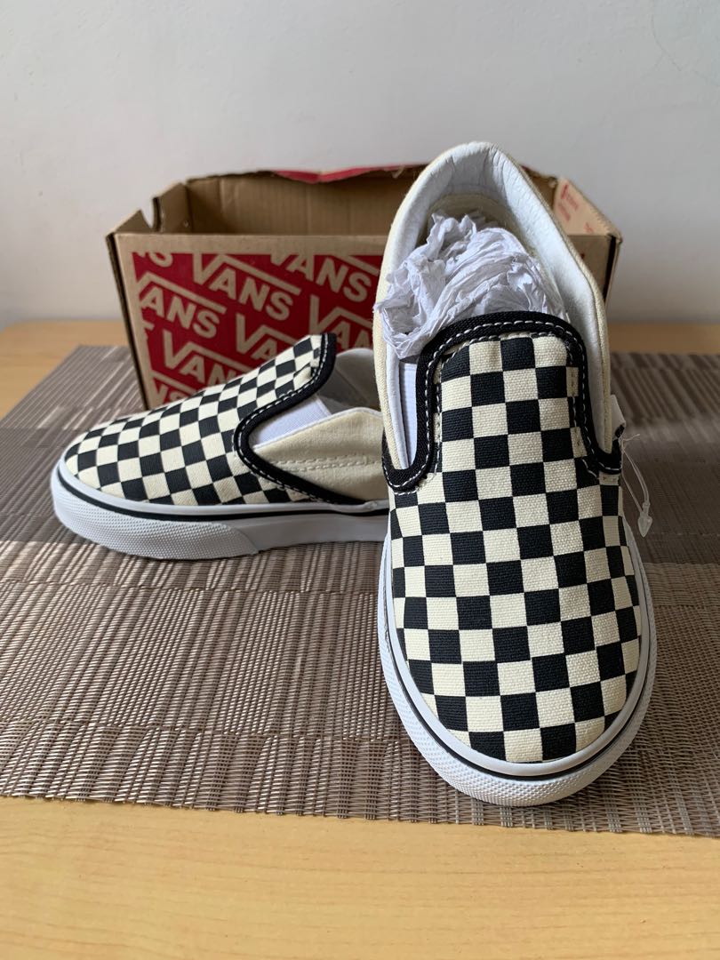 checkered vans size 4.5