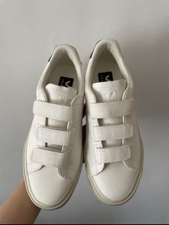 （分類：）位於 。 由 mmmmmmel 提交（商品編號 1172988156，圖片 1）。簡介： 。