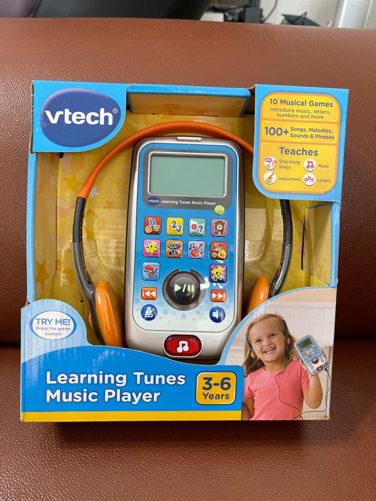 Learning tunes music shop player