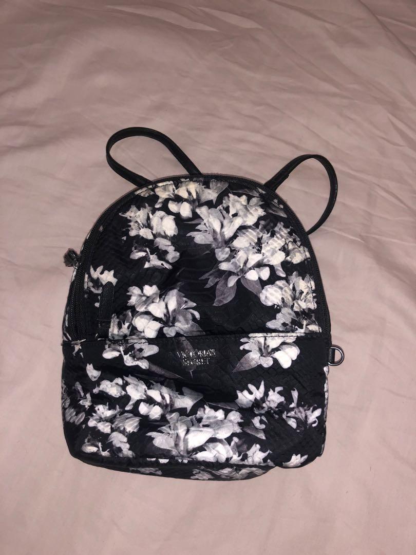 Midnight blooms small best sale city backpack