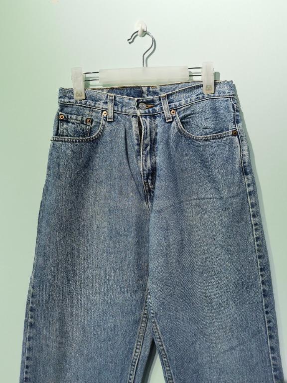 Levi's 560 loose store fit straight leg