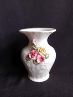 Vintage vase/jar with moulded roses, fine porcelain, 4.25 in. H x 2.75 in. diameter, never used