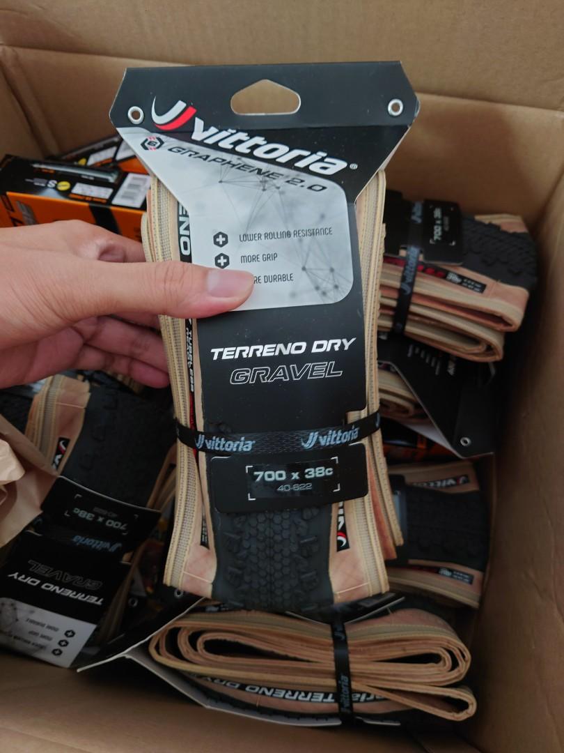 Vittoria Terreno Dry G2.0 700x38c Tubeless Ready Tan Wall Gravel Tyre ...