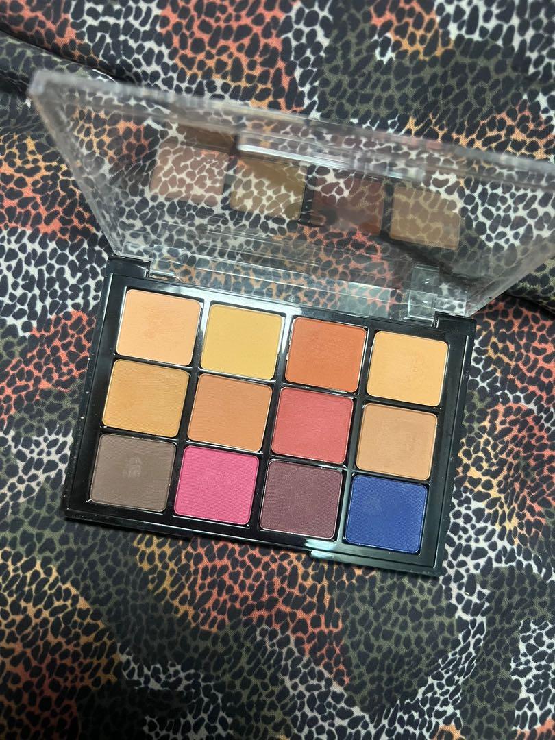 Vísëart Neutral Matte - Milieu Eyeshadow Palette (Category: Makeup) located in Cebu City. Submitted by bashie (Listing ID 1173164559, Image 2). Description: *Used to swatch only* What it is: A sumptuous eyeshadow collection descending from the iconic 01 Neutral Mattes palette and is inspired by the concept of milieu: centeredness in your environment. What it does: This palette adds depth, dimension, and intensity to any look with the luxurious as