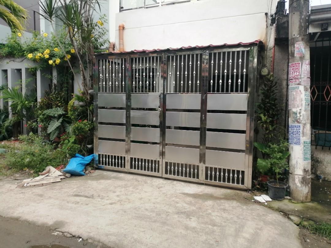 4 hot sale panel gate