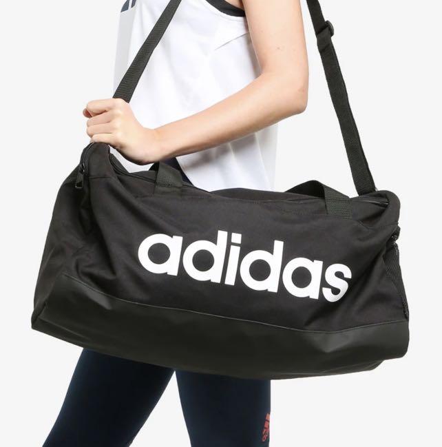 barsten baden Afvoer Adidas Essentials Logo Duffel Bag Medium, Men's Fashion, Bags, Backpacks on  Carousell