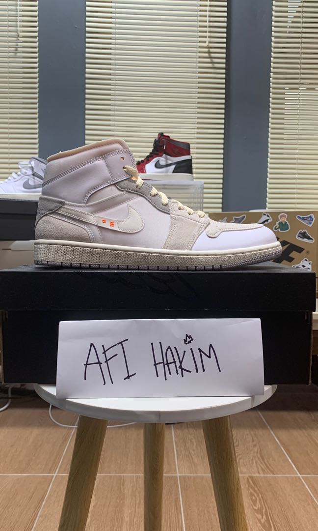 BELOW RETAIL Air Jordan 1 Mid SE Inside Out Men s Fashion