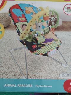 (Category: ) located in . Submitted by clearingwardrobesg (Listing ID 1173212289, Image 1). Description: .