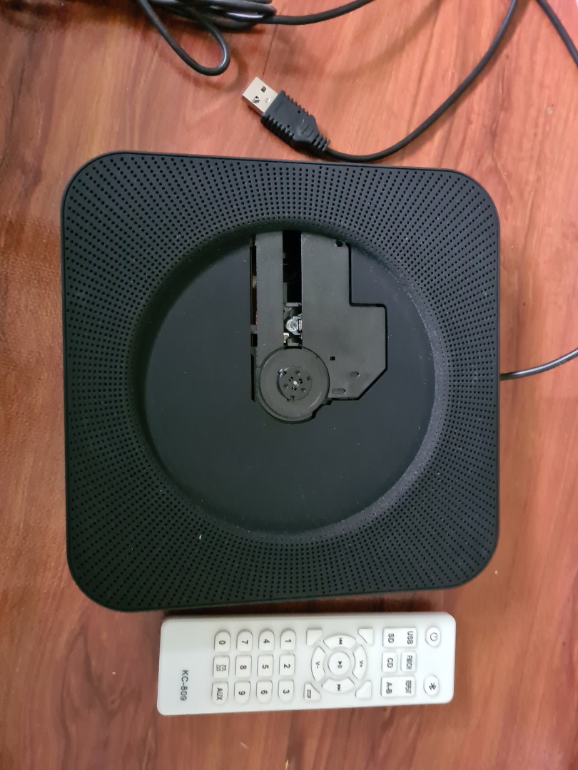 CD player Bluetooth, Hobbies & Toys, Music & Media, CDs & DVDs on Carousell