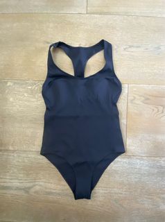 （分類：）位於 。 由 ri.secondhand 提交（商品編號 1173251003，圖片 1）。簡介： 。