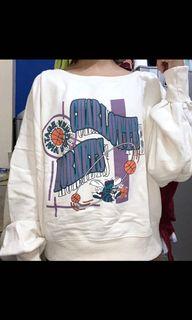 crewneck hornets