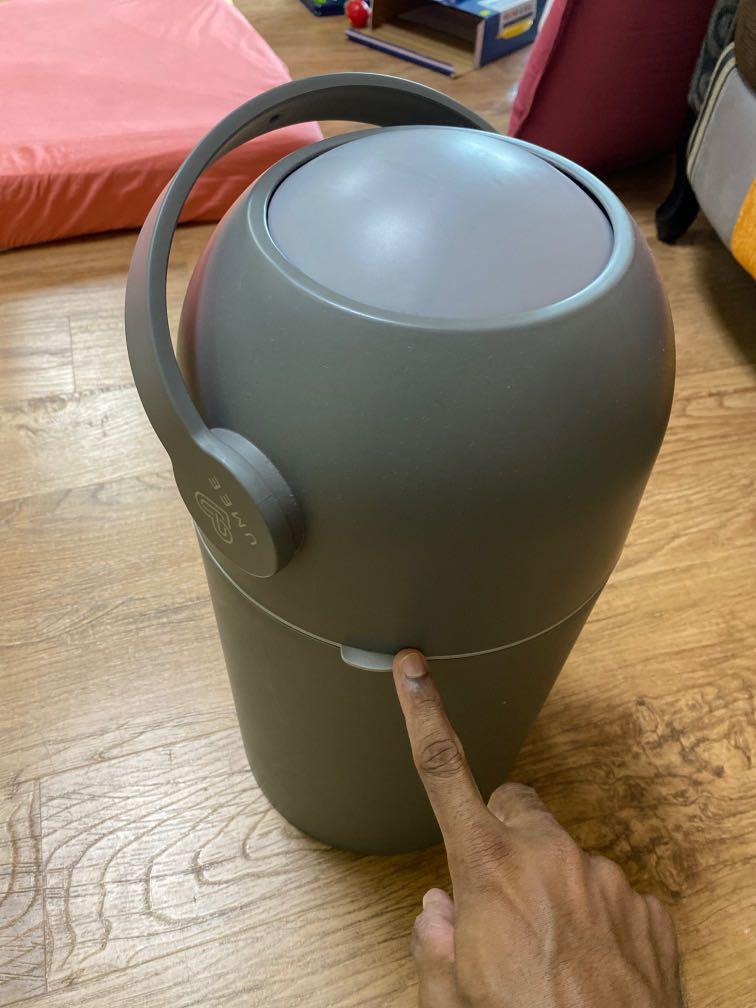 Diaper bin., Babies & Kids, Bathing & Changing, Other Baby Bathing