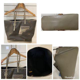 Affordable faure le page tote For Sale