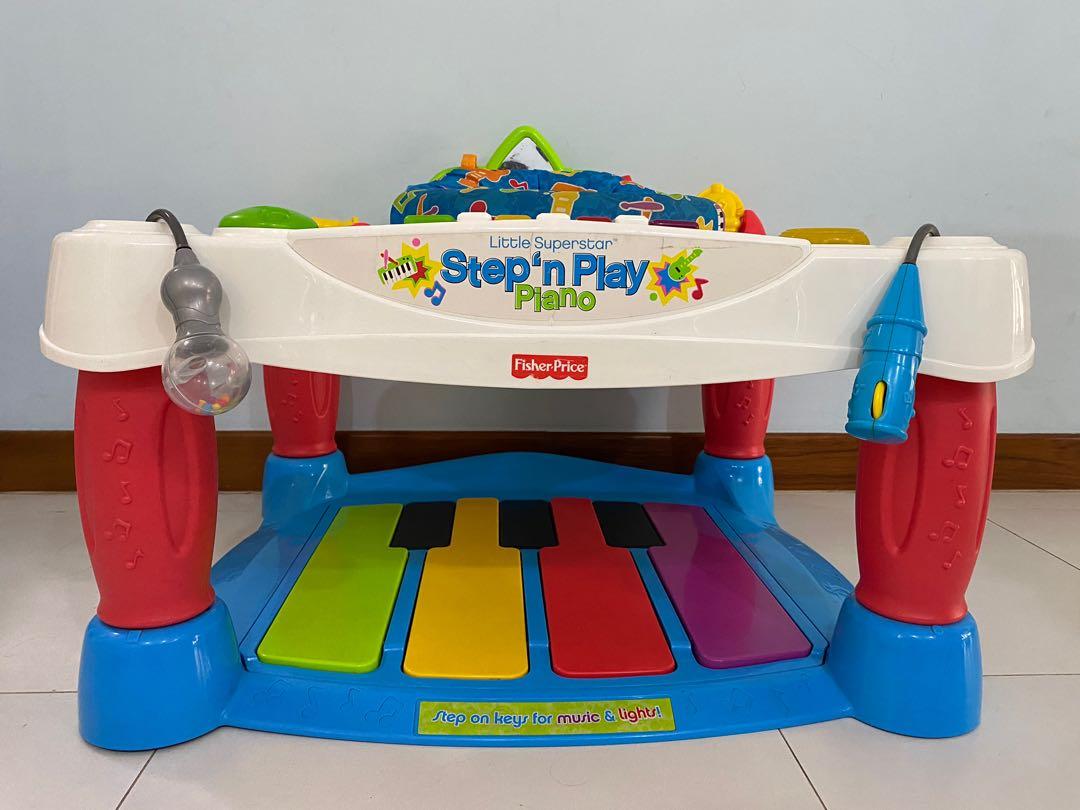 Fisher-Price -- Little Superstar Step N' Play Piano