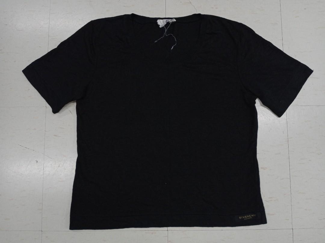 Givenchy shirt L fit or M loose vintage Women s Fashion Tops