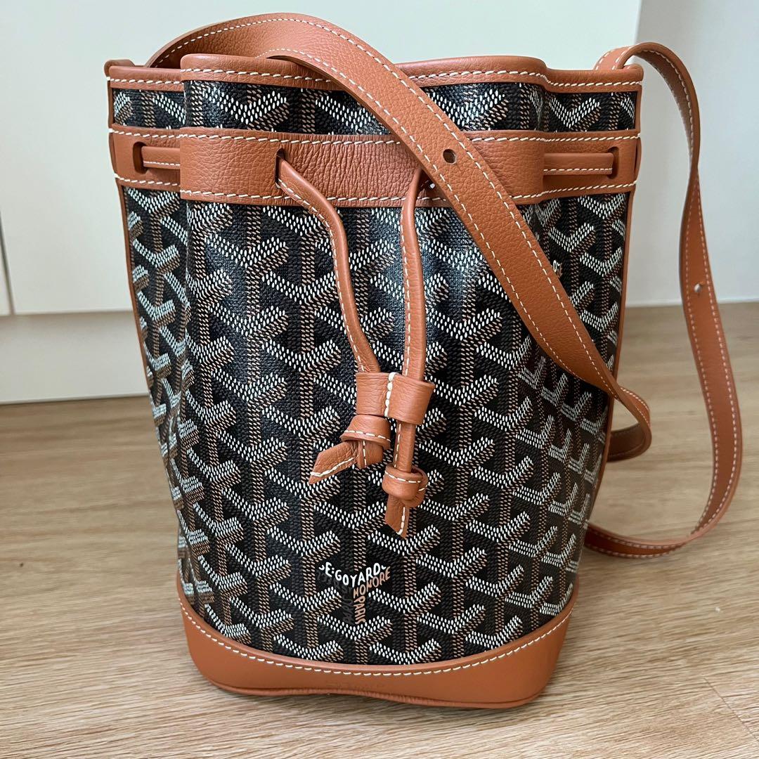 Authentic Goyard Cap Vert PM Camera Bag, Luxury, Bags & Wallets on Carousell