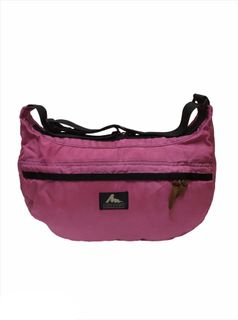 (Category: ) located in . Submitted by abstoresthrift (Listing ID 1173183214, Image 1). Description: .