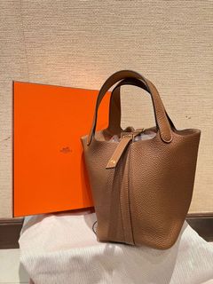 （分類：）位於 。 由 boite_orange 提交（商品編號 1173276654，圖片 1）。簡介： 。